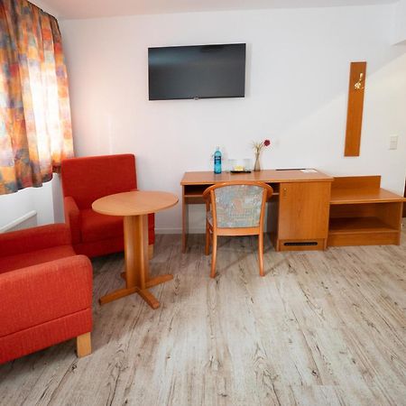 Hotel Zur Post แฮร์เนอ ภายนอก รูปภาพ